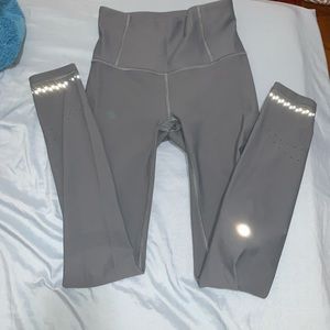 Lululemon 27” blue charcoal tights